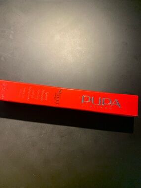 PUPA Milano Skinny Liner 002 new